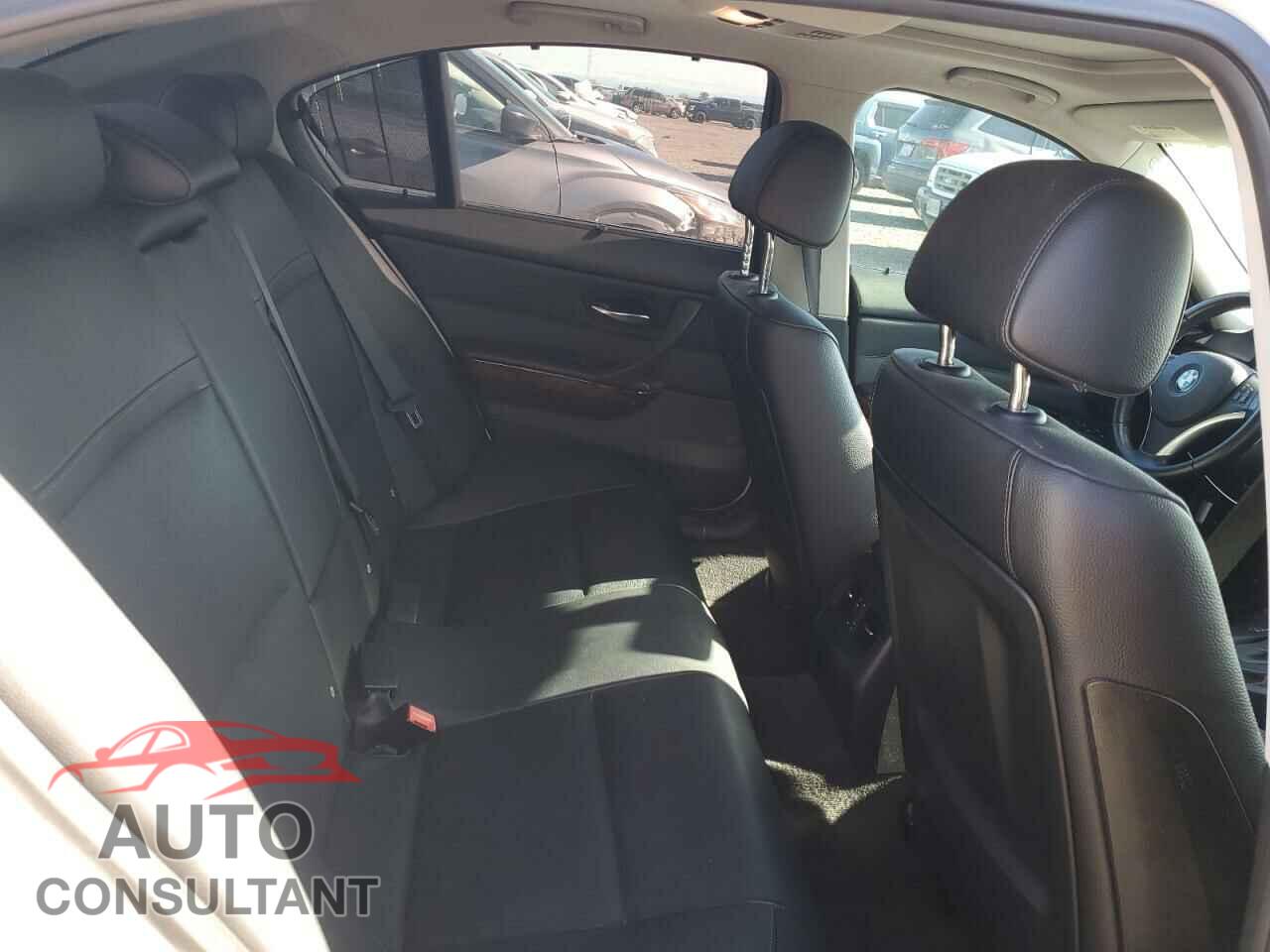 BMW 3 SERIES 2011 - WBAPM5C51BE575590