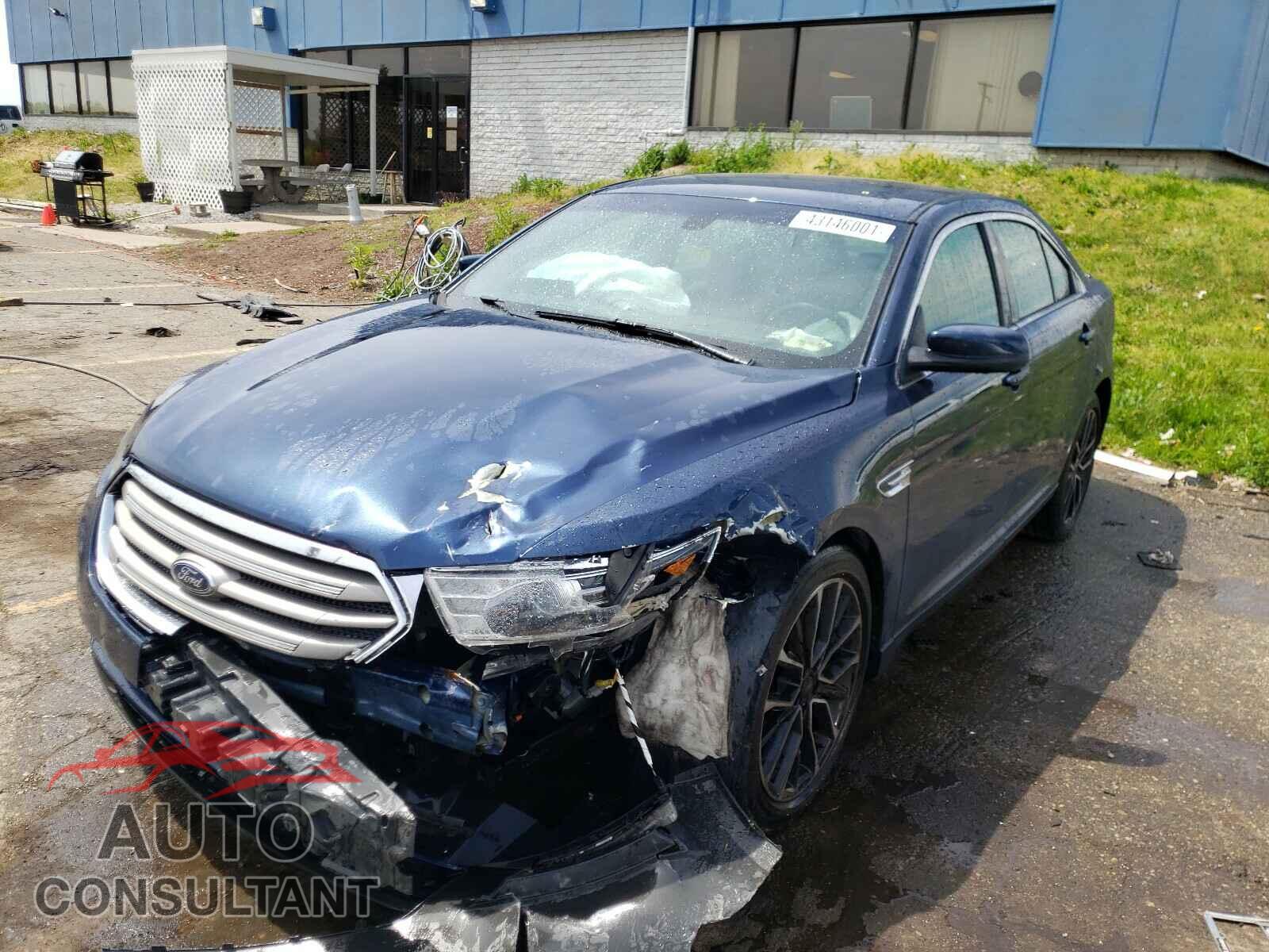 FORD TAURUS 2017 - 1FAHP2E87HG110559