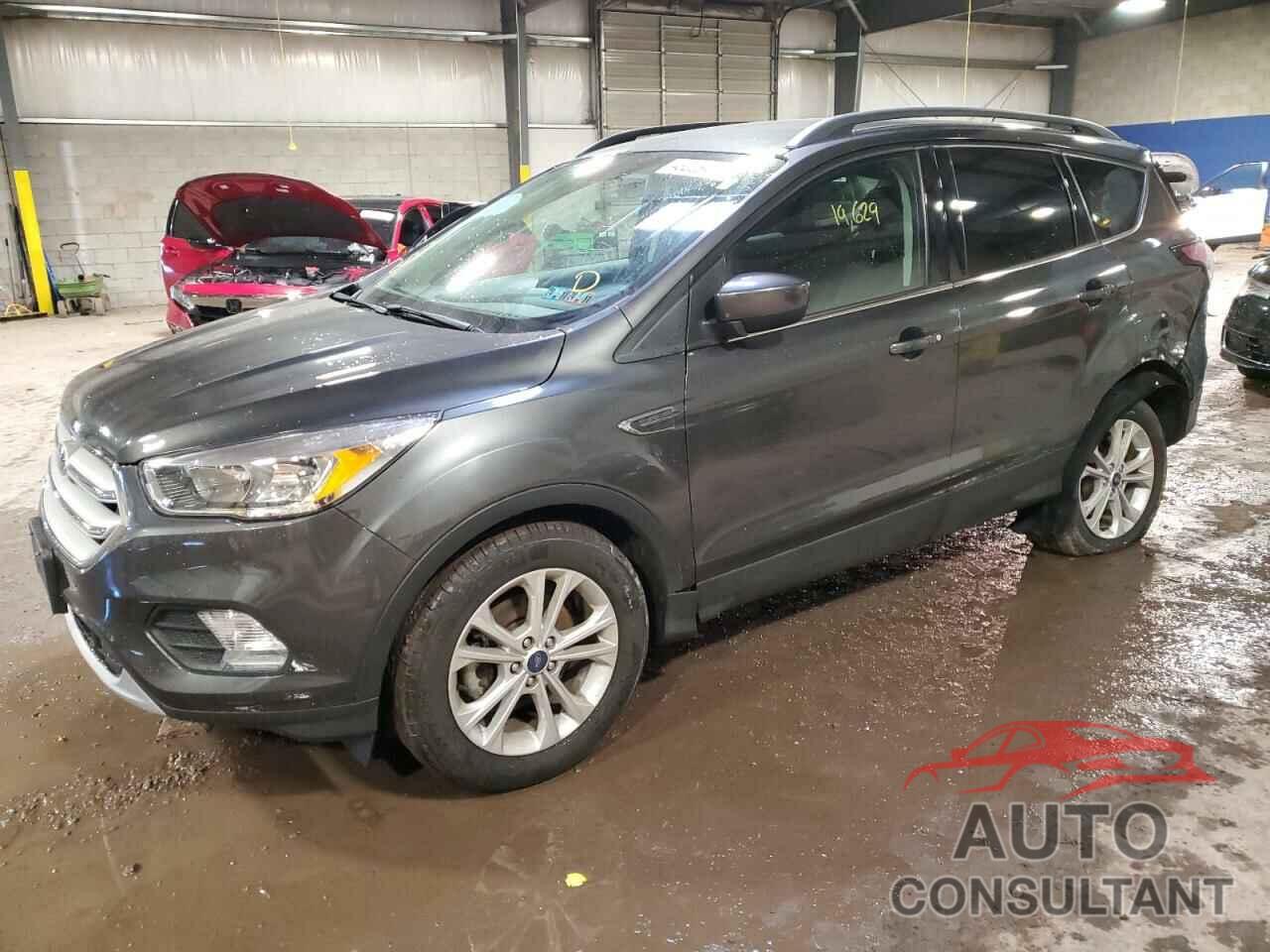 FORD ESCAPE 2018 - 1FMCU0GD8JUD13393