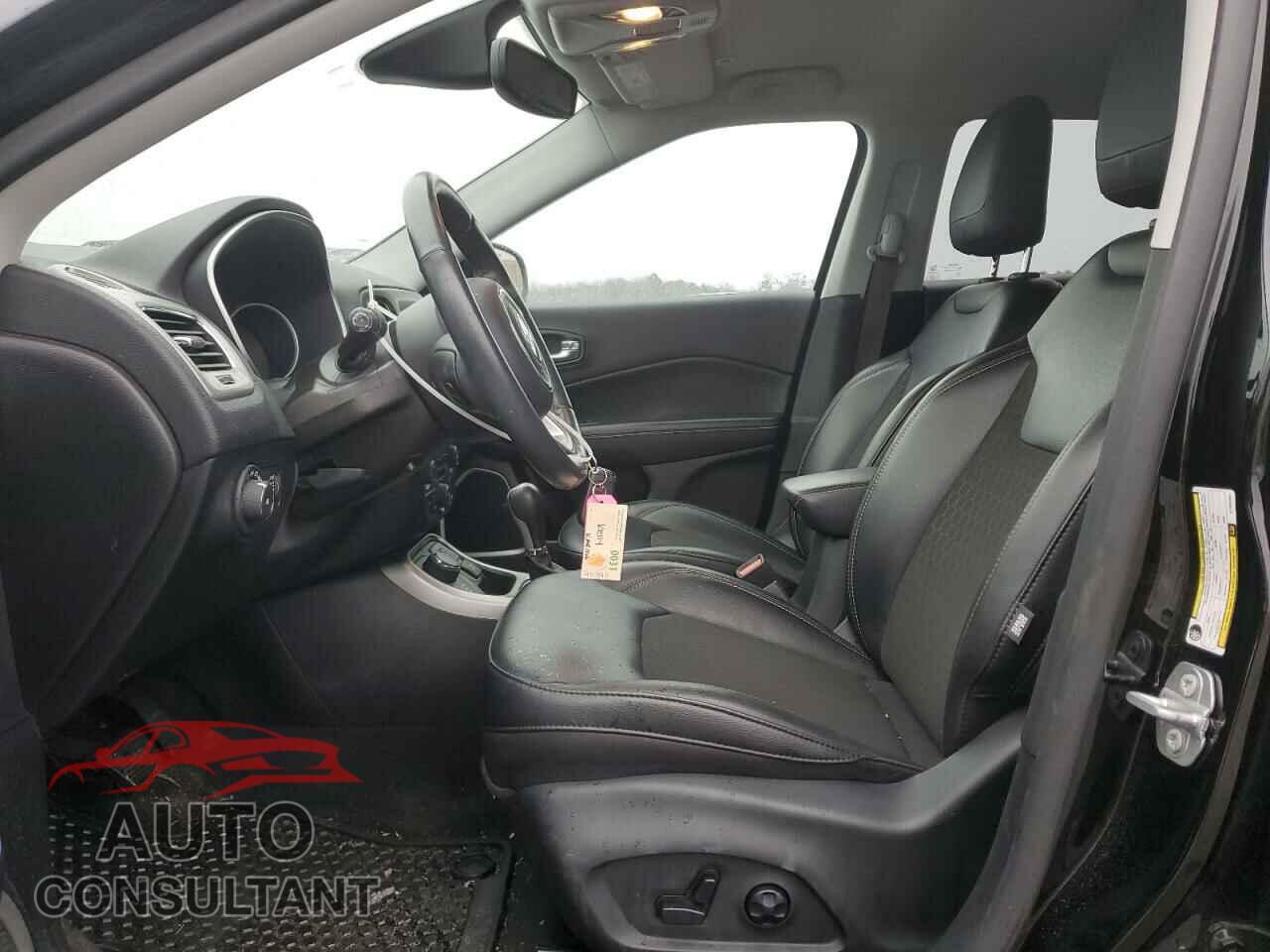 JEEP COMPASS 2019 - 3C4NJDBB2KT839002