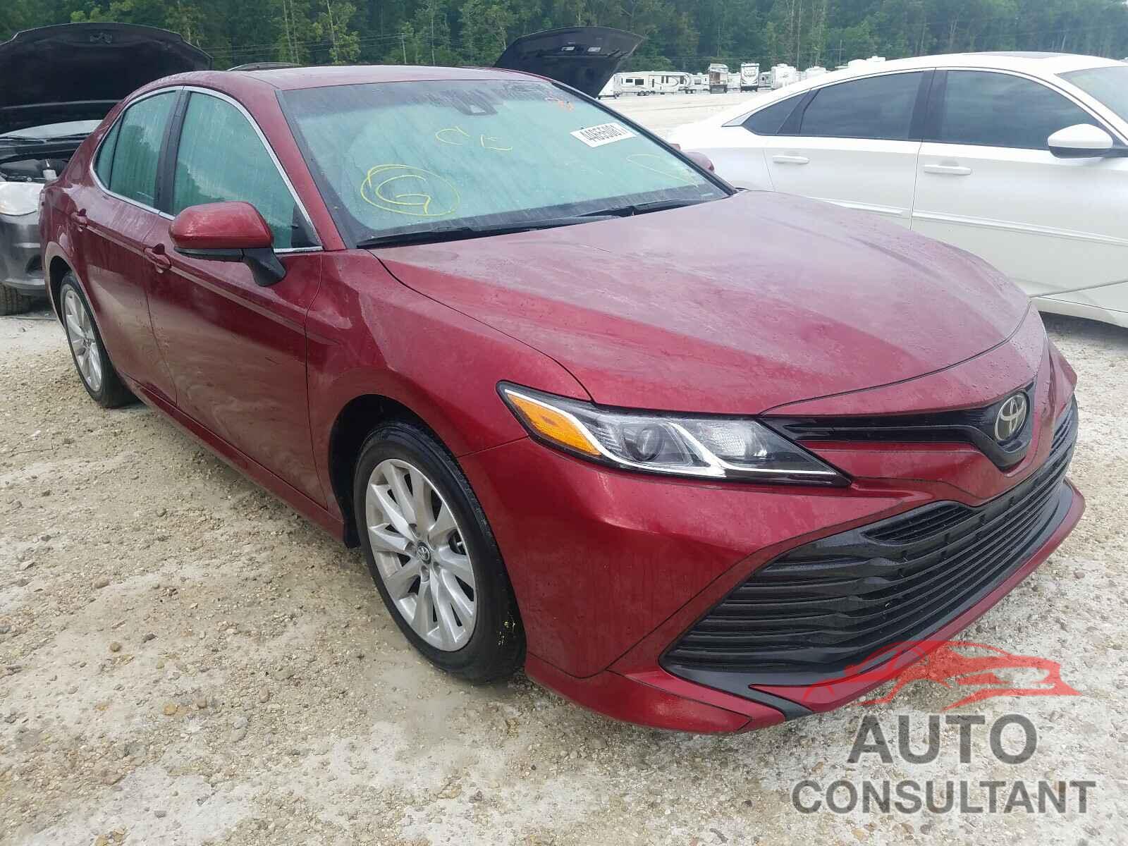 TOYOTA CAMRY 2018 - 4T1B11HK3JU575071
