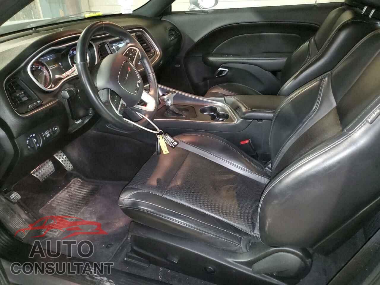 DODGE CHALLENGER 2018 - 2C3CDZGG5JH205274