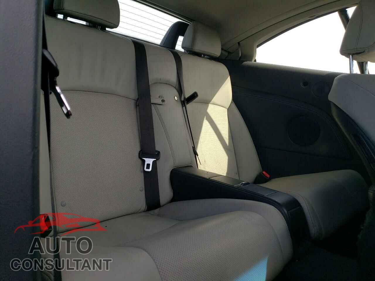 LEXUS IS 2014 - JTHFF2C22E2531017