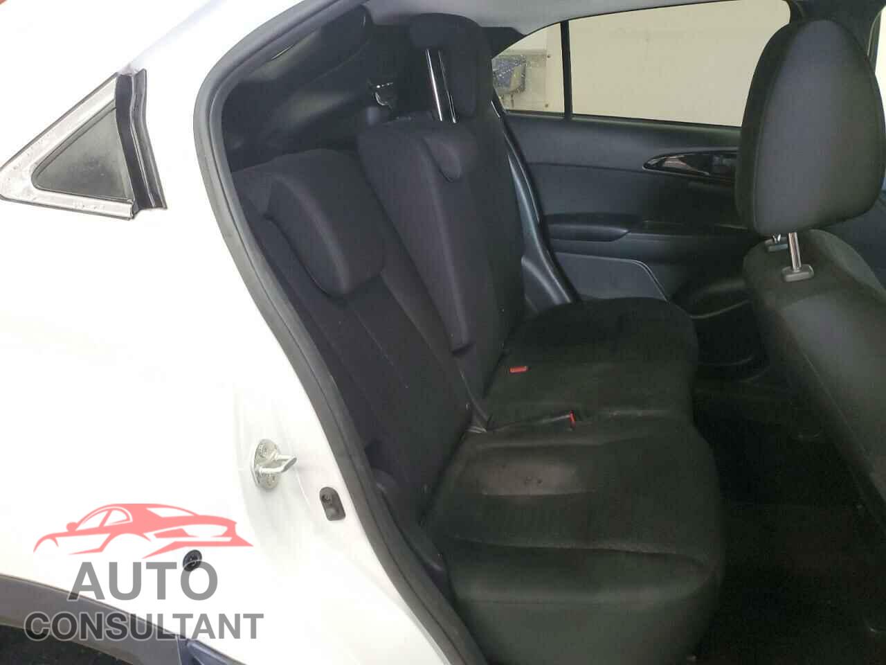 MITSUBISHI ECLIPSE 2019 - JA4AT3AA4KZ016960