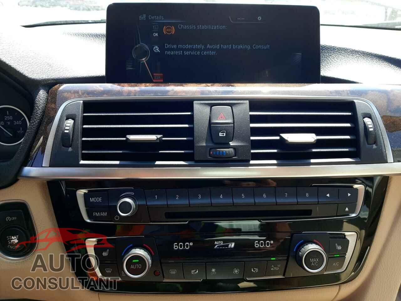 BMW 3 SERIES 2016 - WBA8E1G57GNU11174