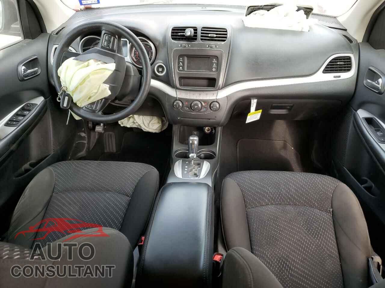 DODGE JOURNEY 2019 - 3C4PDCBB0KT866127