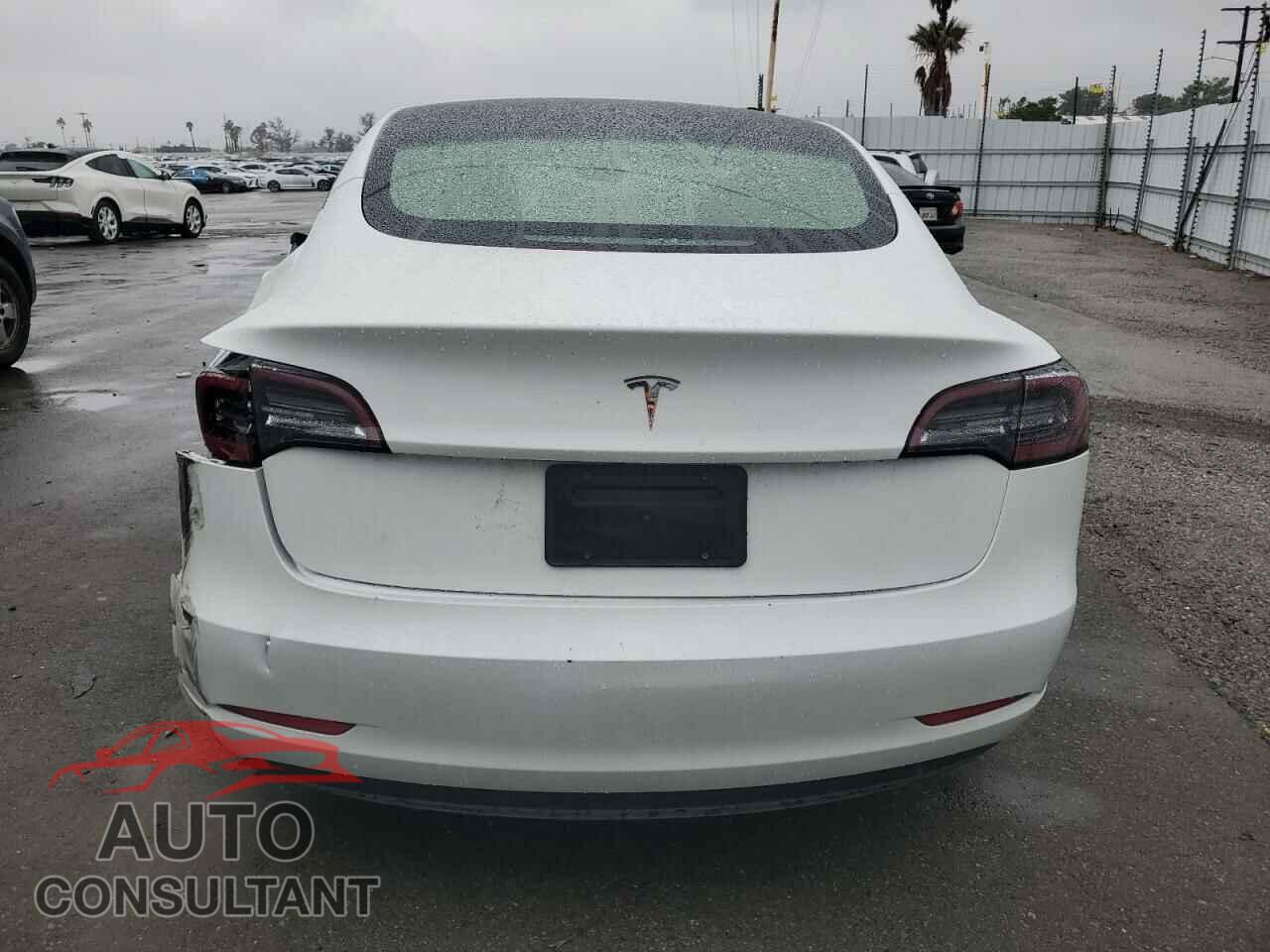 TESLA MODEL 3 2023 - 5YJ3E1EA4PF406512