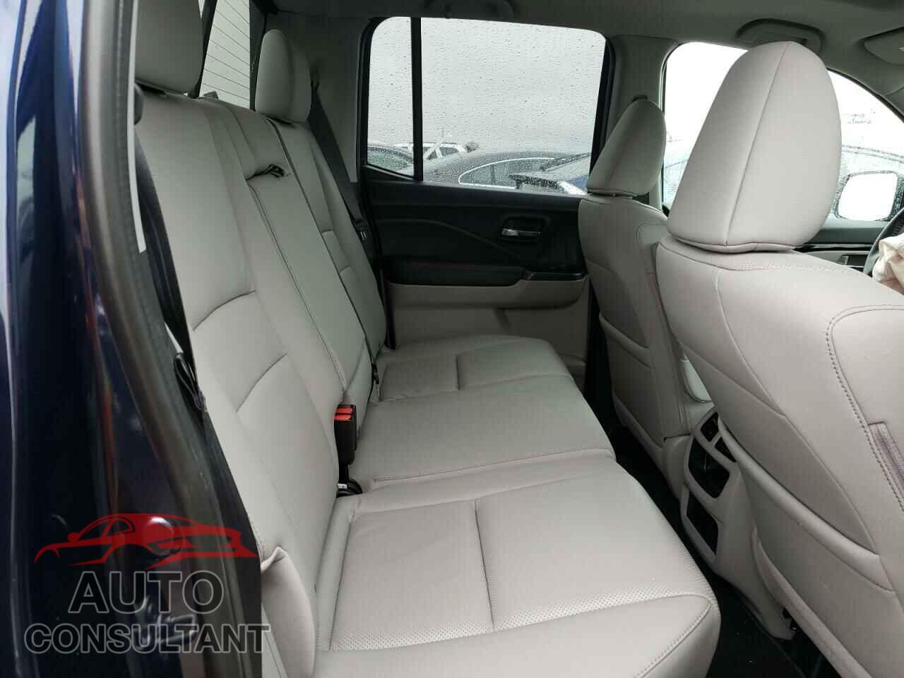 HONDA RIDGELINE 2017 - 5FPYK3F76HB037190