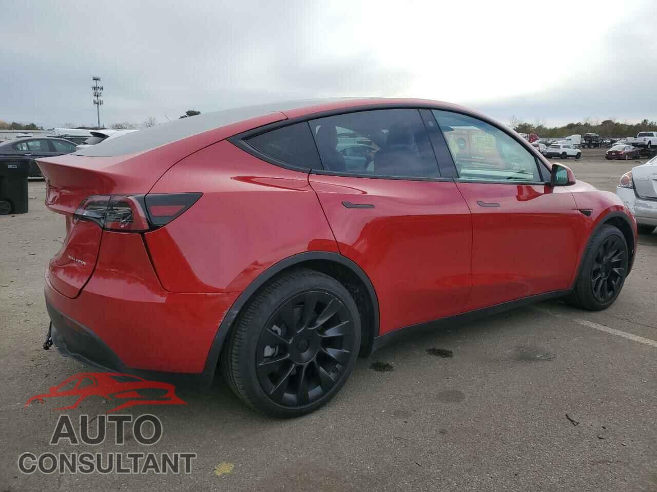 TESLA MODEL Y 2022 - 7SAYGAEEXNF313657