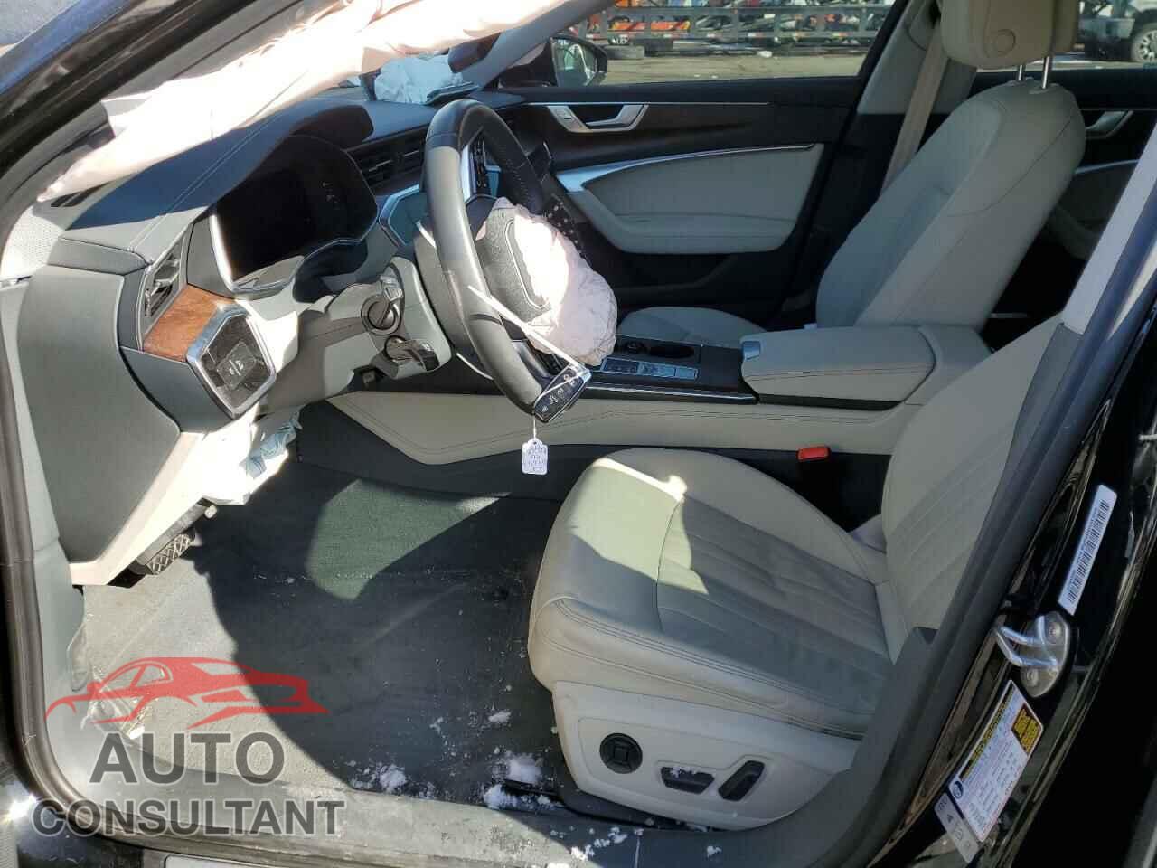 AUDI A6 2019 - WAUL2AF2XKN078777