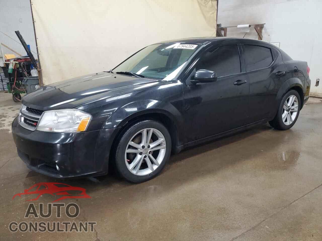 DODGE AVENGER 2013 - 1C3CDZCB3DN718948