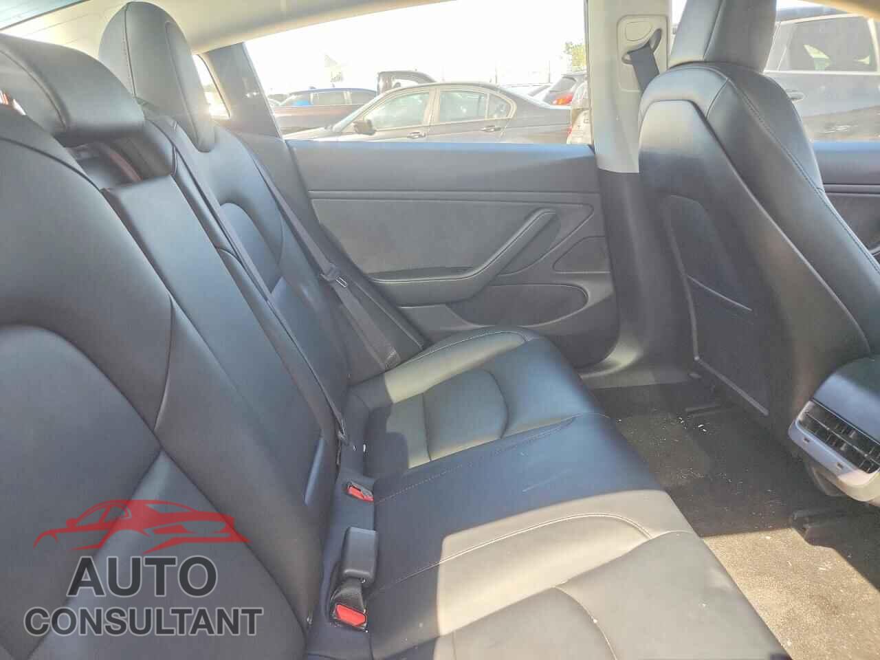 TESLA MODEL 3 2019 - 5YJ3E1EA3KF536919