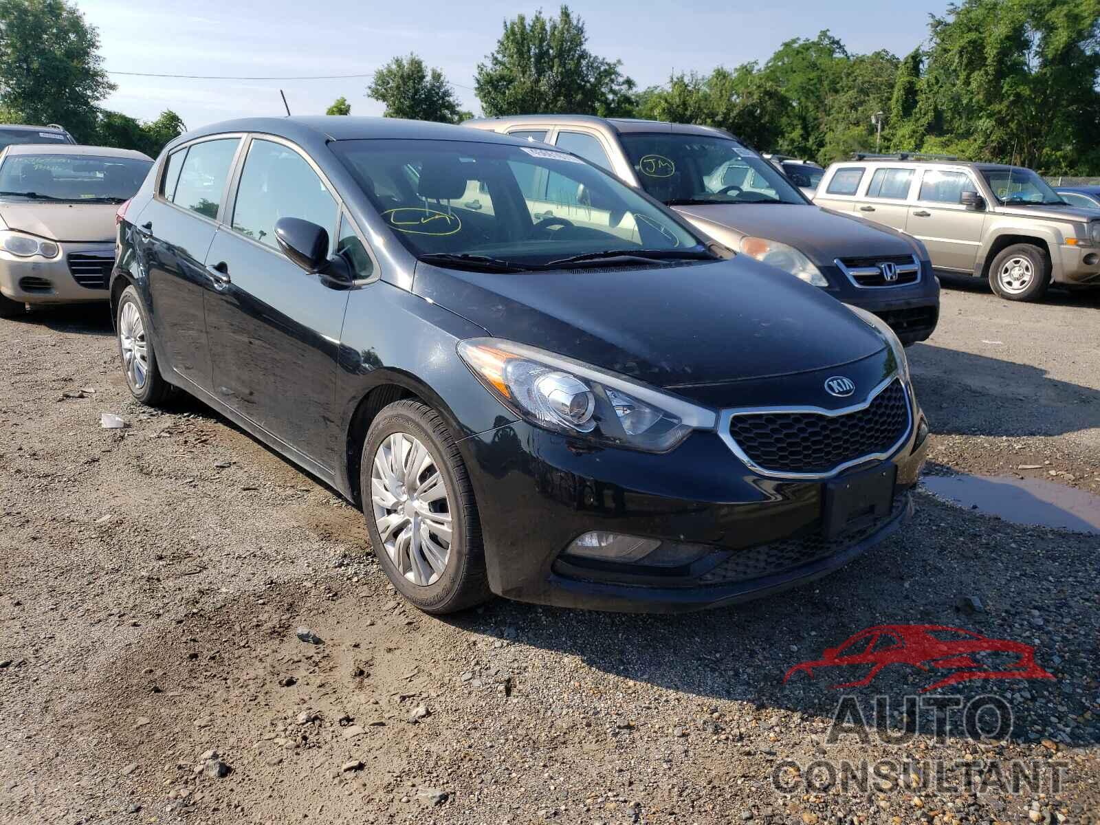 KIA FORTE 2016 - KNAFK5A83G5588735
