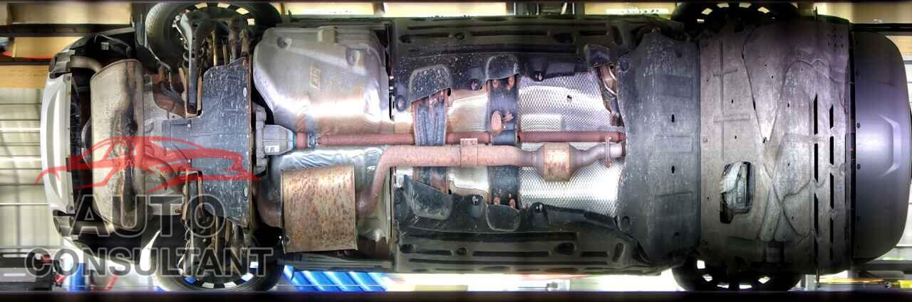 FORD ESCAPE 2017 - 1FMCU9J95HUC05901