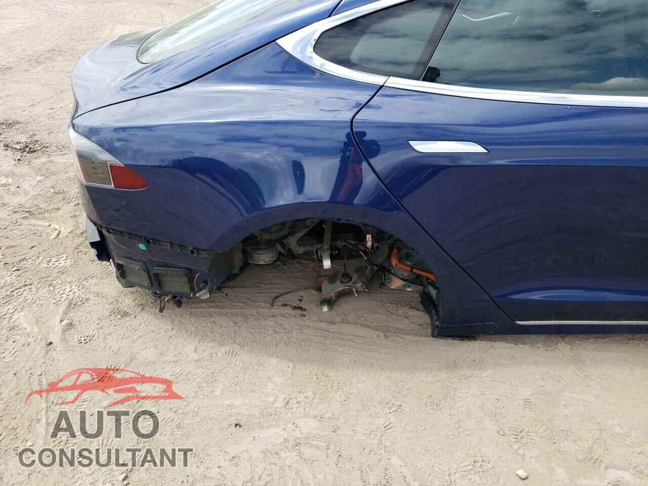 TESLA MODEL S 2017 - 5YJSA1E2XHF208695