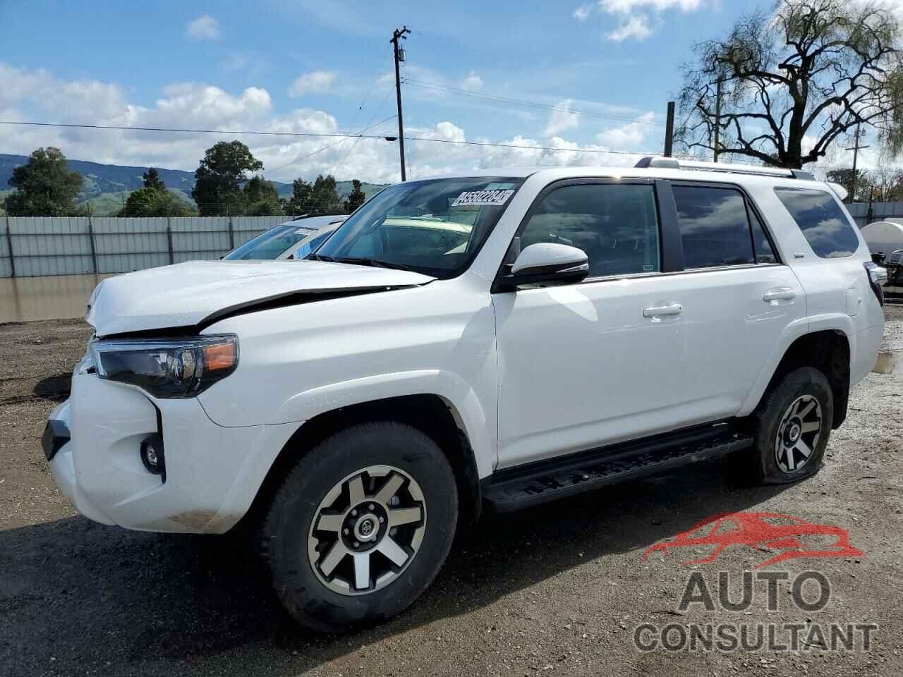 TOYOTA 4RUNNER 2024 - JTENU5JR6R6213903