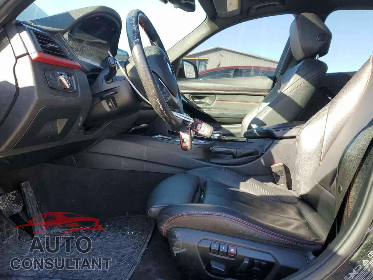 BMW 3 SERIES 2015 - WBA3B3C55FF545663