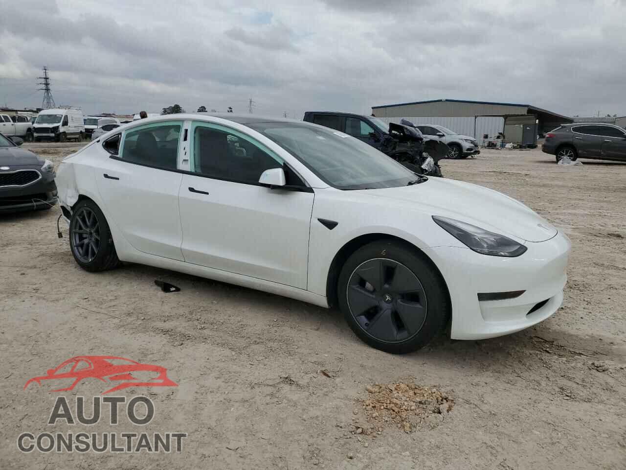 TESLA MODEL 3 2023 - 5YJ3E1EA7PF666077