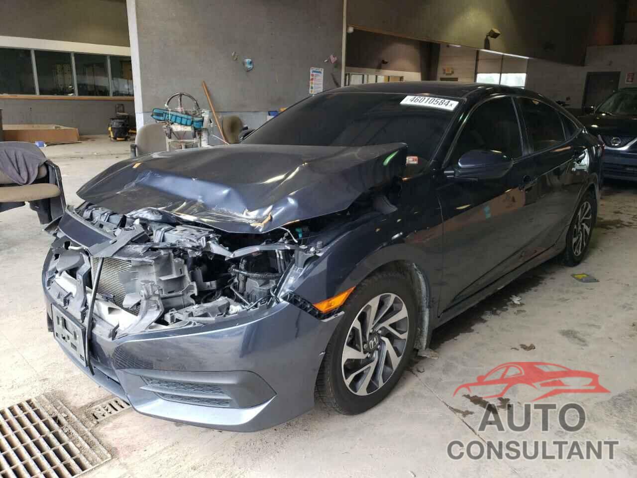 HONDA CIVIC 2018 - 2HGFC2F74JH555176