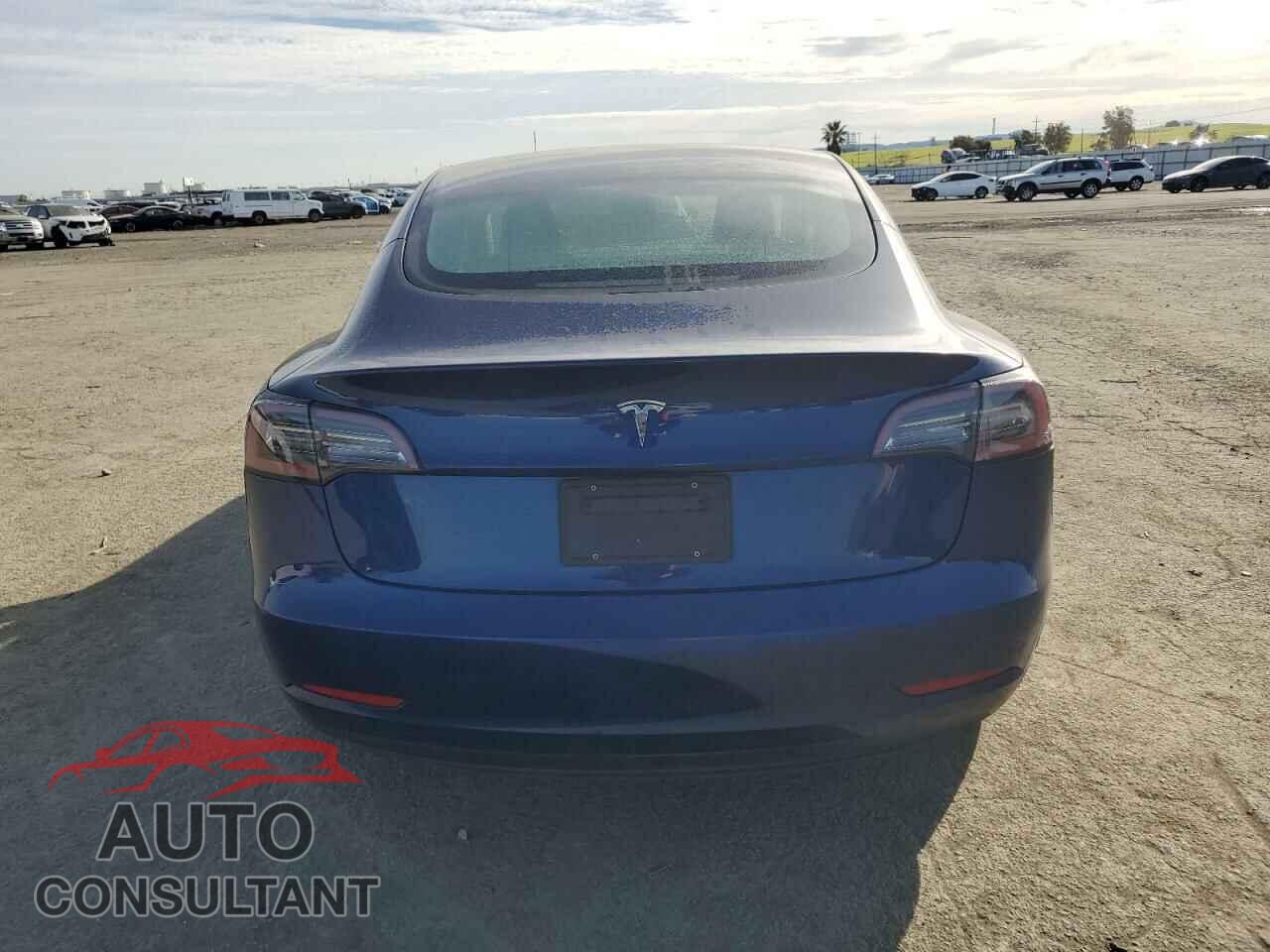 TESLA MODEL 3 2023 - 5YJ3E1EA0PF450474