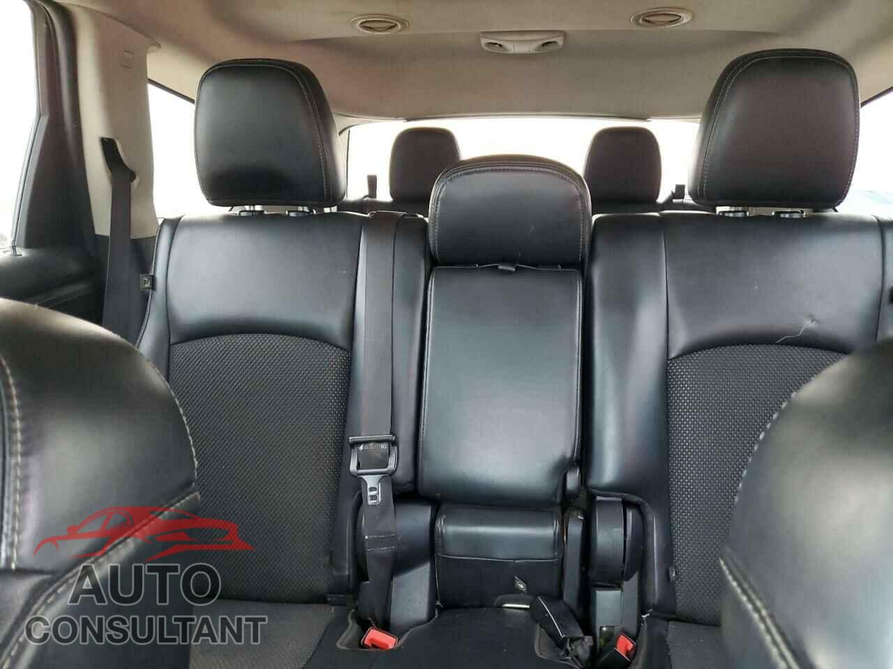 DODGE JOURNEY 2017 - 3C4PDCGB2HT528522