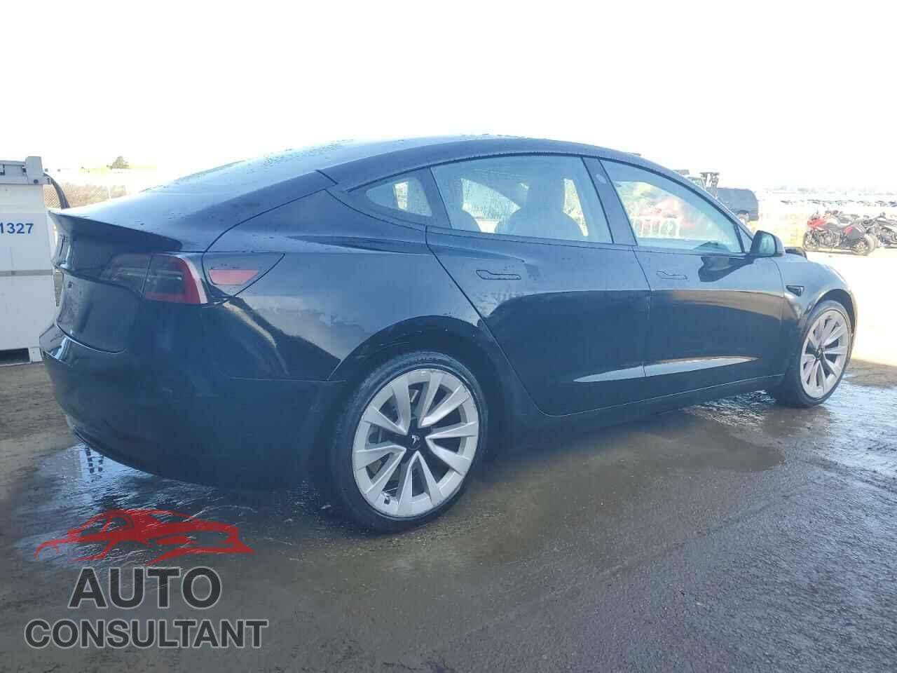 TESLA MODEL 3 2022 - 5YJ3E1EA2NF190723