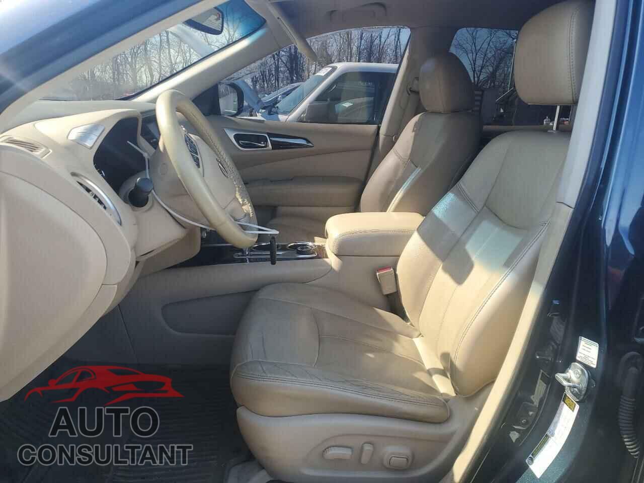 NISSAN PATHFINDER 2013 - 5N1AR2MM2DC616687