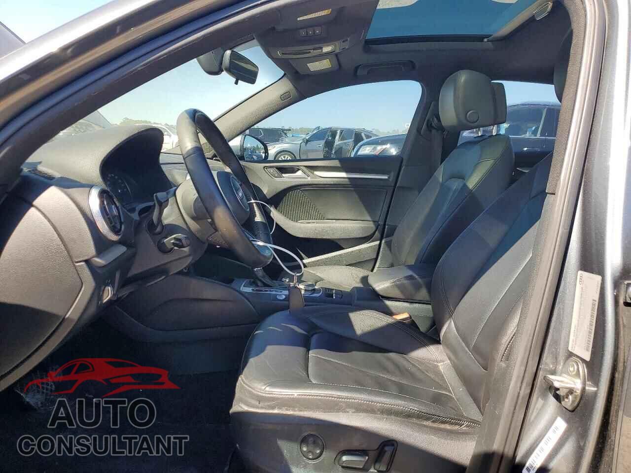 AUDI A3 2017 - WAUAUGFF0H1031653