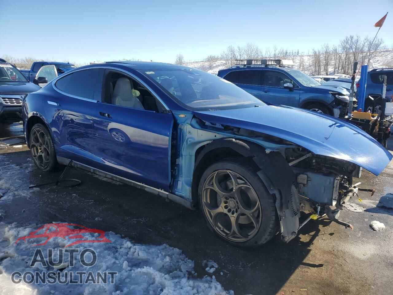 TESLA MODEL S 2015 - 5YJSA1E23FF105342