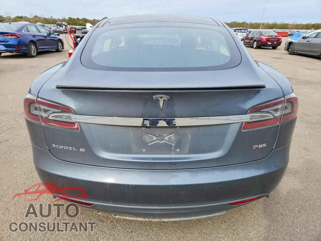 TESLA MODEL S 2014 - 5YJSA1H19EFP48926