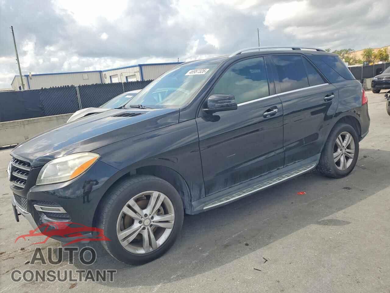 MERCEDES-BENZ M-CLASS 2015 - 4JGDA5JB5FA500066