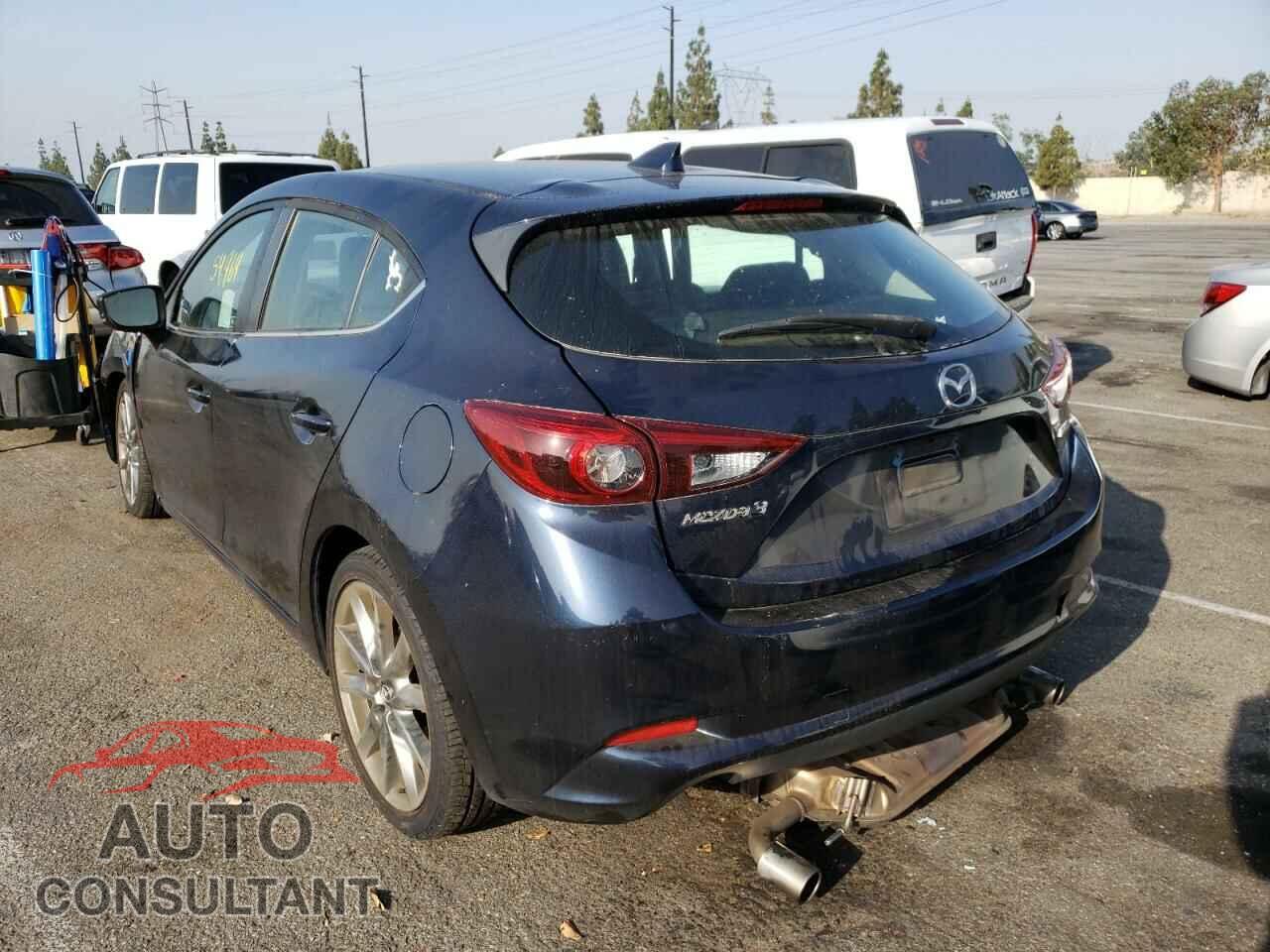 MAZDA 3 2018 - 3MZBN1M37JM176124