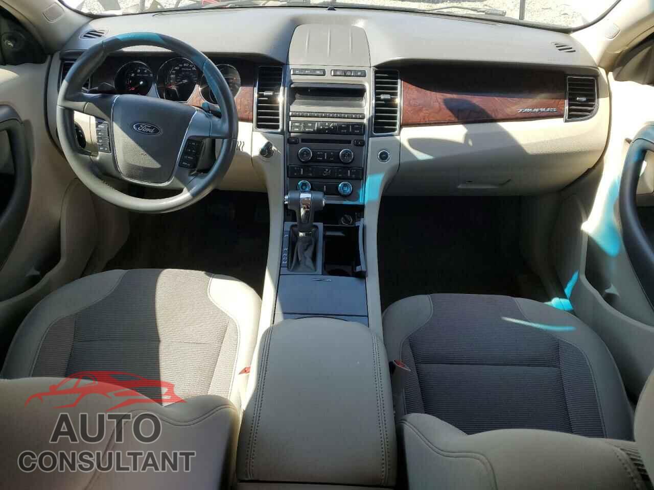 FORD TAURUS 2011 - 1FAHP2HW1BG165641