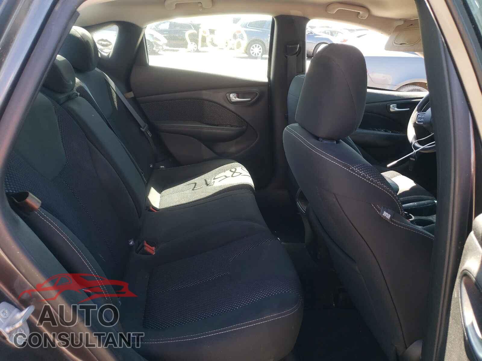 DODGE DART 2016 - 1C3CDFBA8GD635064