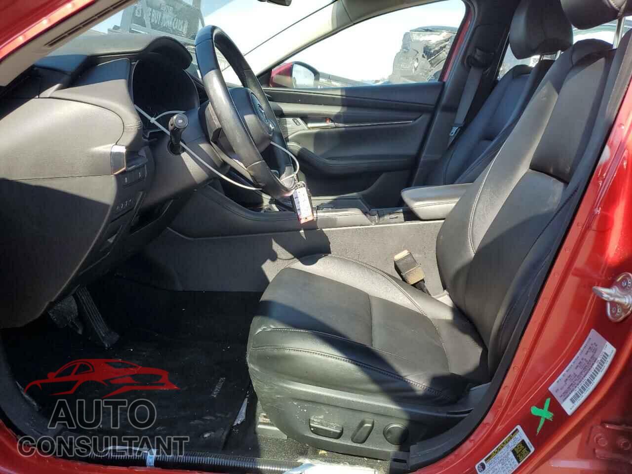 MAZDA 3 2019 - JM1BPBDM8K1122910