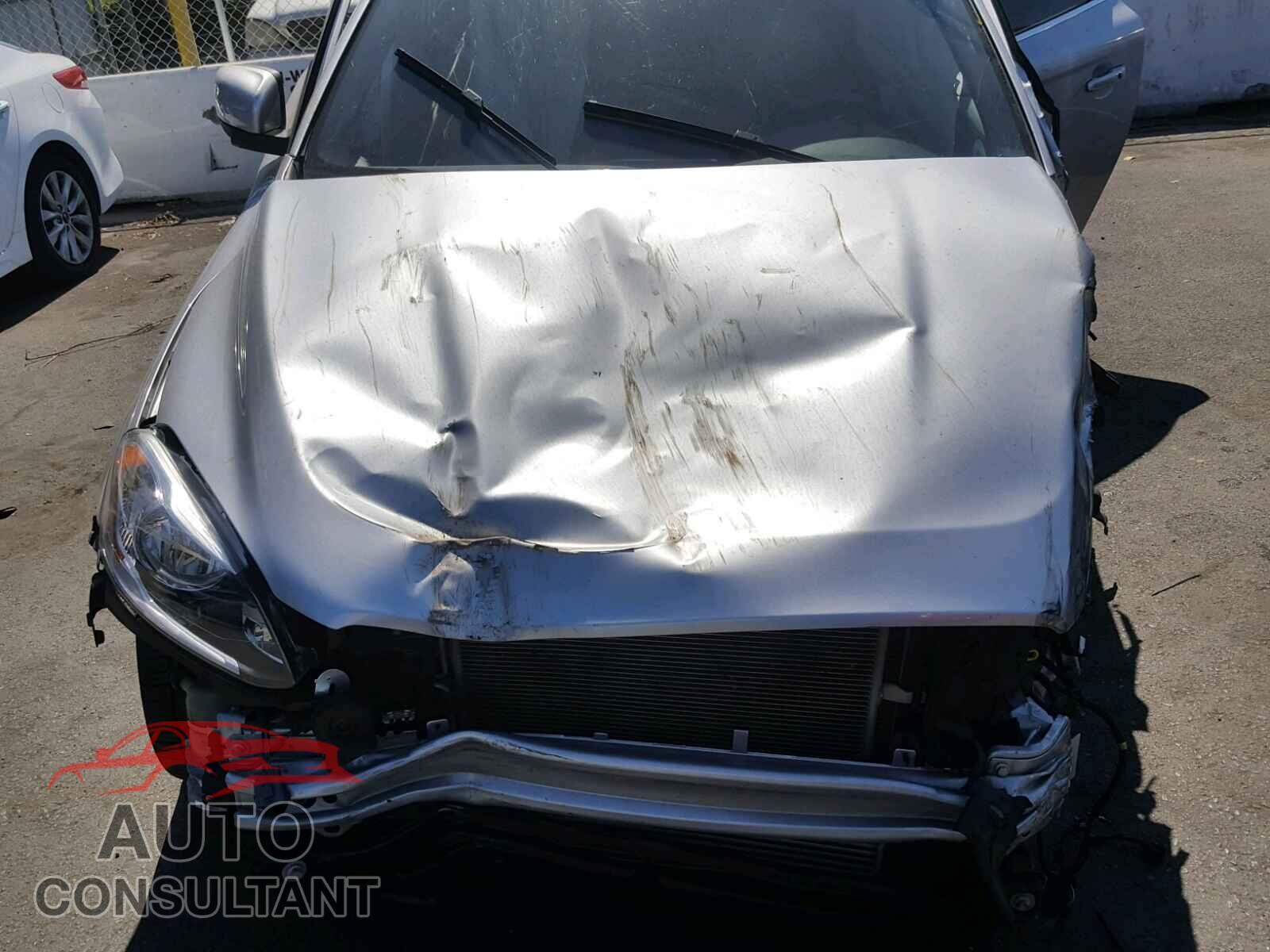 VOLVO XC60 2015 - YV4902RK9F2638278