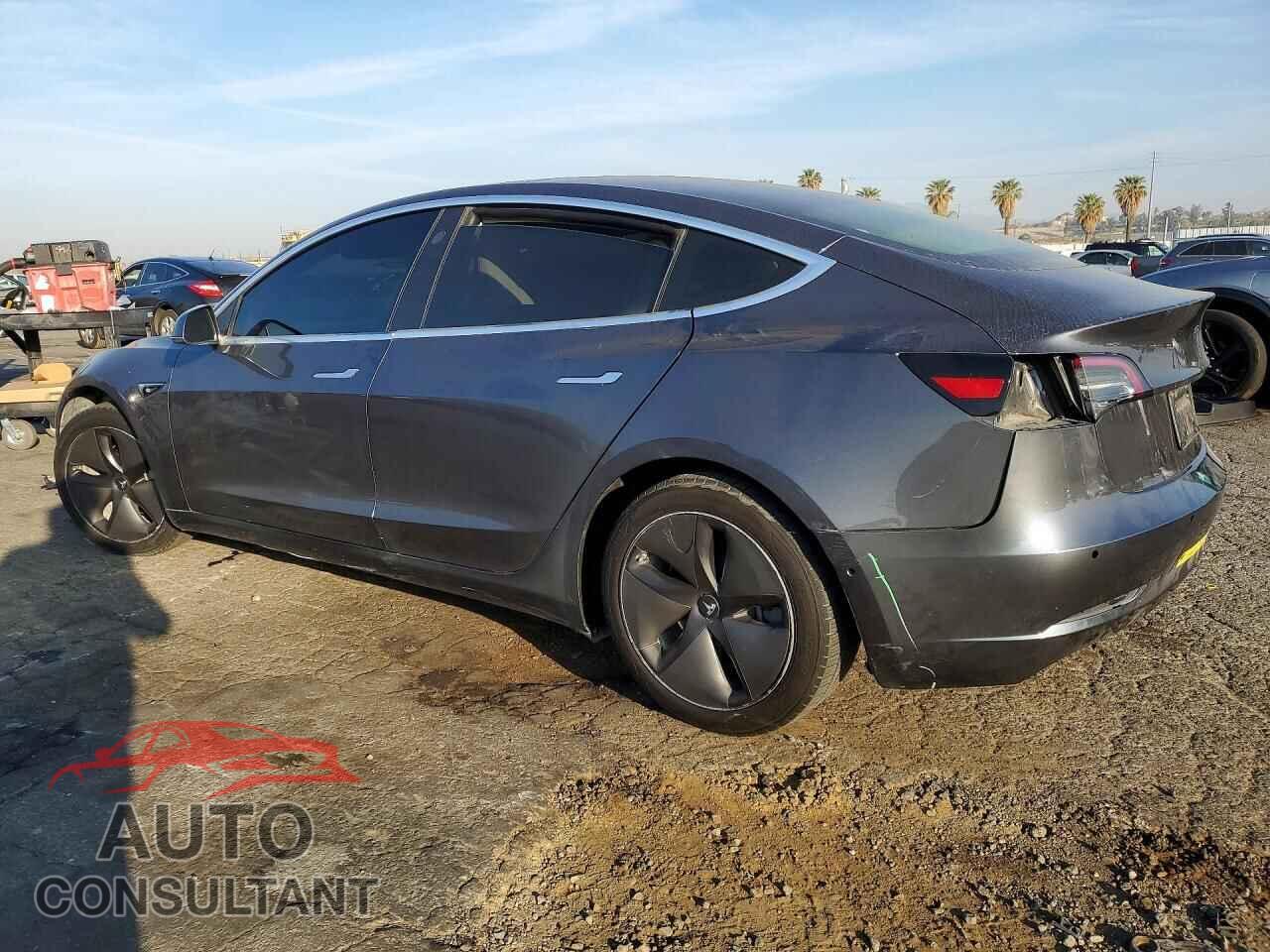 TESLA MODEL 3 2019 - 5YJ3E1EA5KF363033