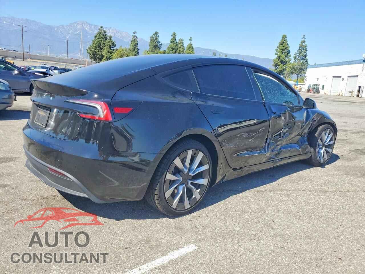 TESLA MODEL 3 2024 - 5YJ3E1EA2RF738886