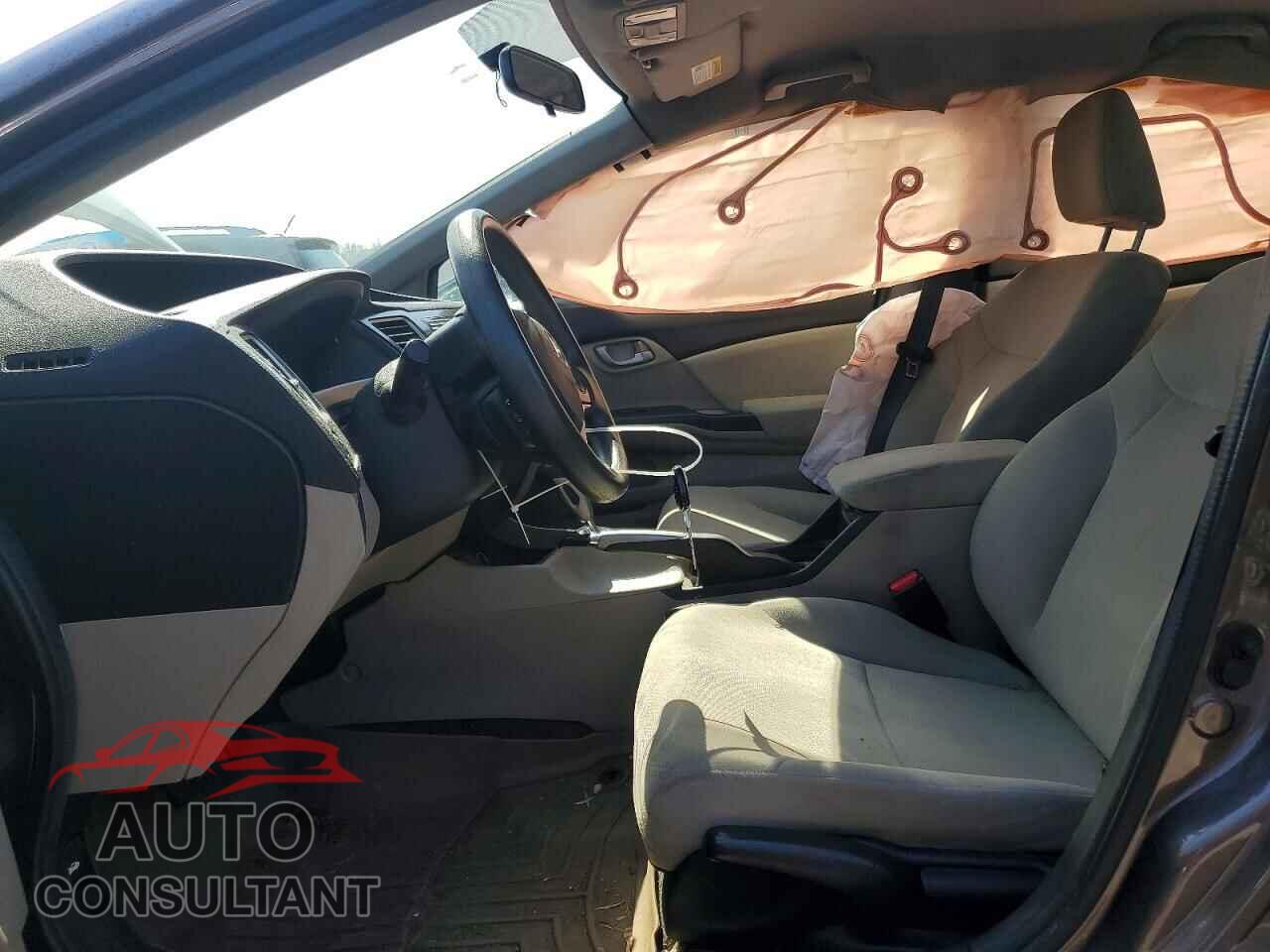 HONDA CIVIC 2013 - 2HGFB2F58DH574593