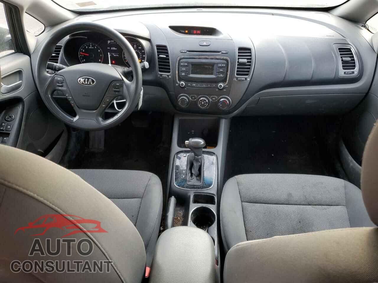 KIA FORTE 2017 - 3KPFK4A79HE077816