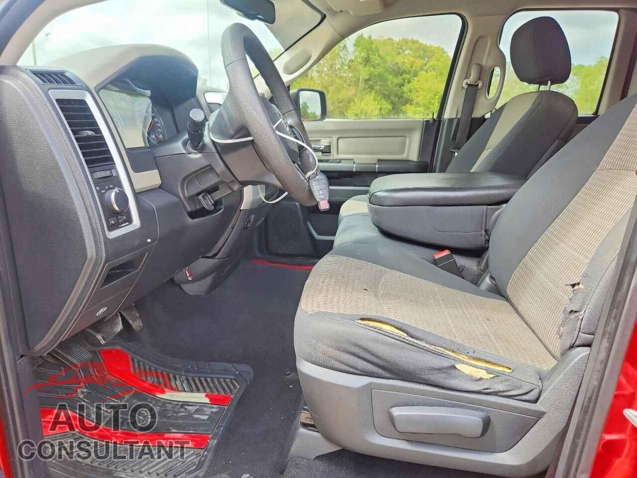 DODGE RAM 1500 2012 - 1C6RD6GP9CS292166