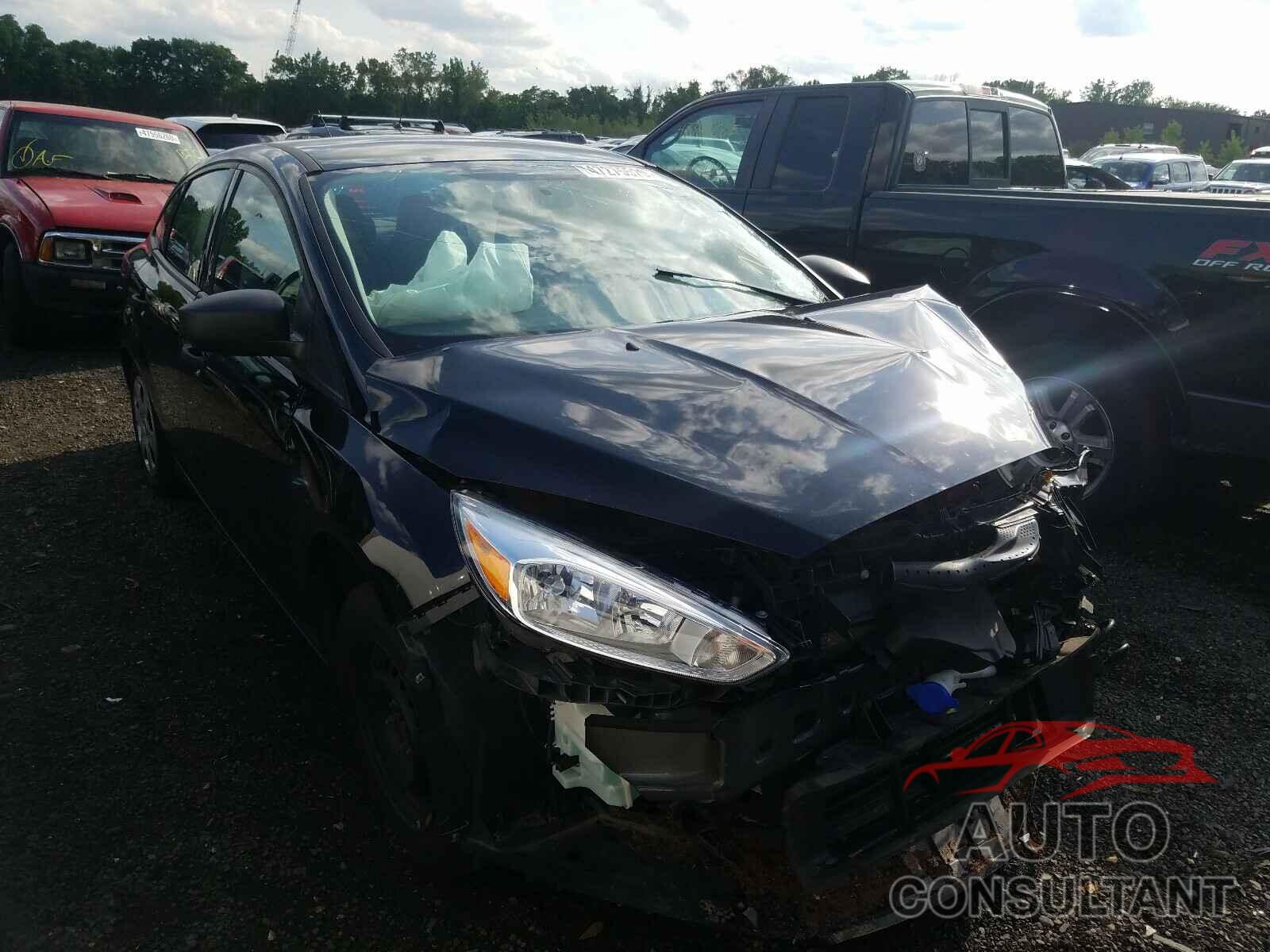 FORD FOCUS 2016 - 1FADP3E24GL358340