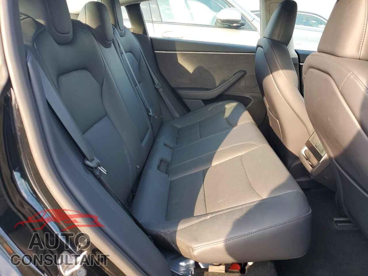 TESLA MODEL 3 2024 - 5YJ3E1EB8RF841450