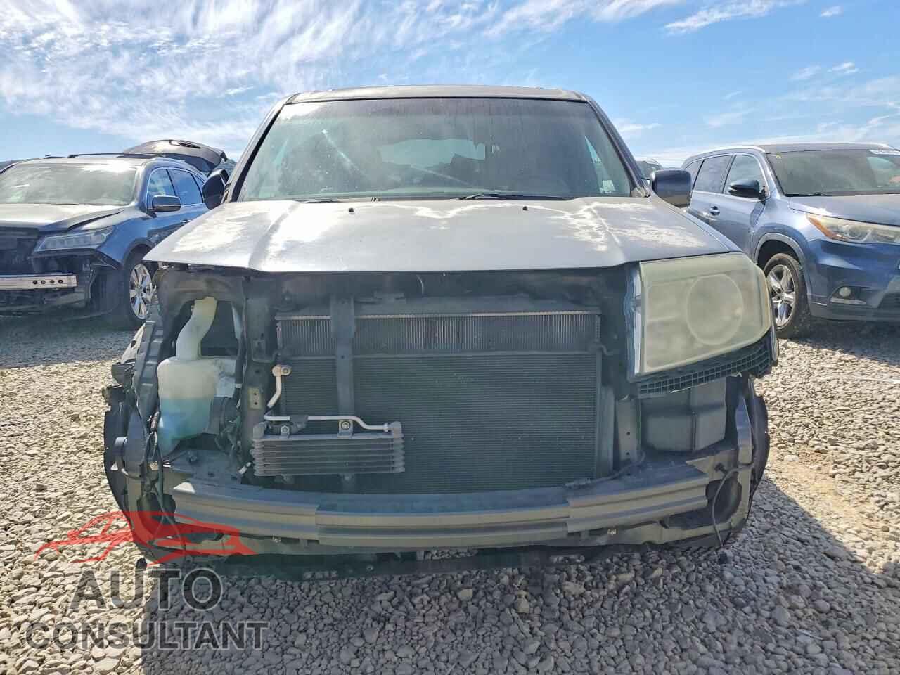 HONDA PILOT 2011 - 5FNYF4H52BB026970