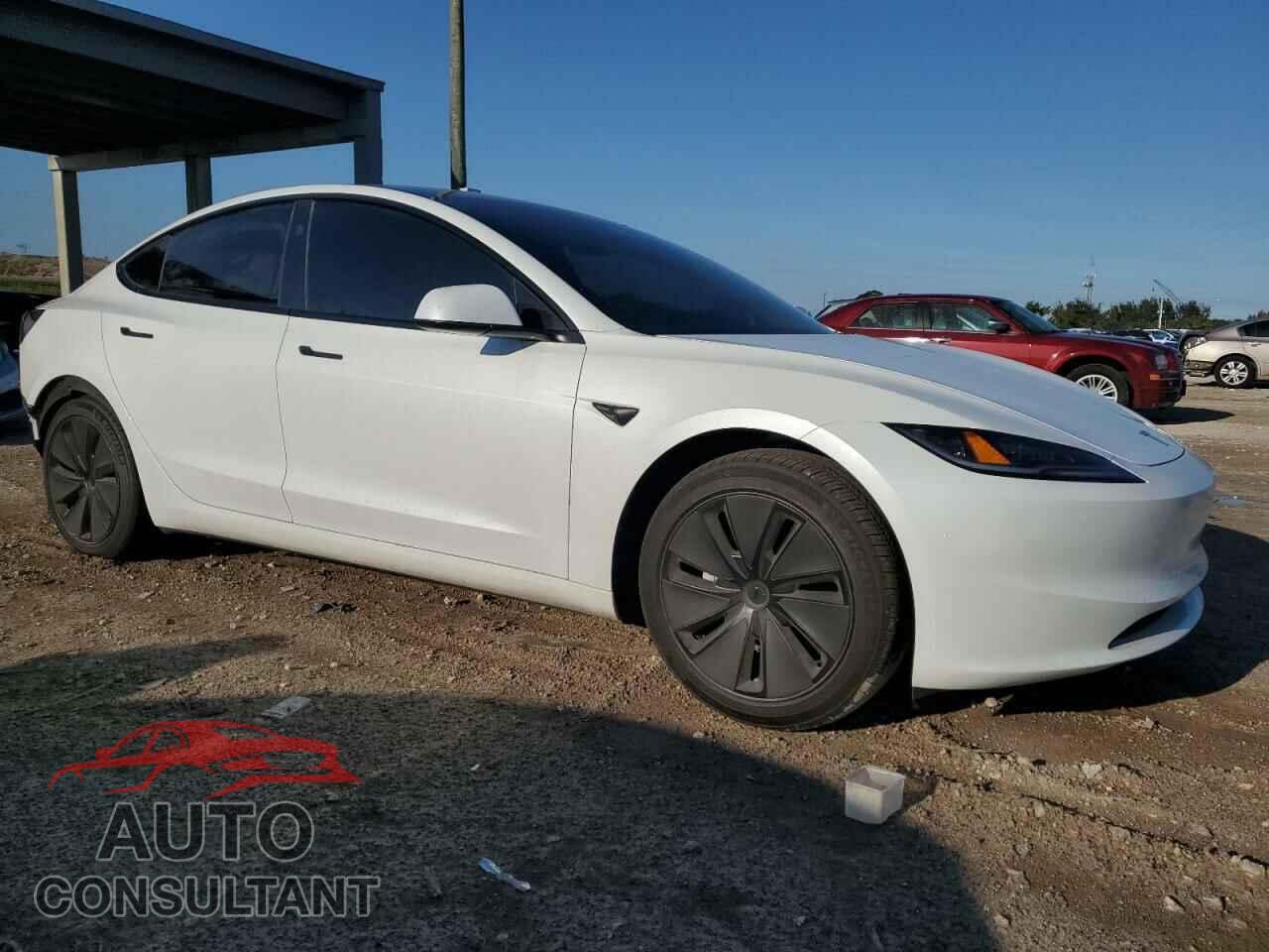 TESLA MODEL 3 2024 - 5YJ3E1EA1RF865550
