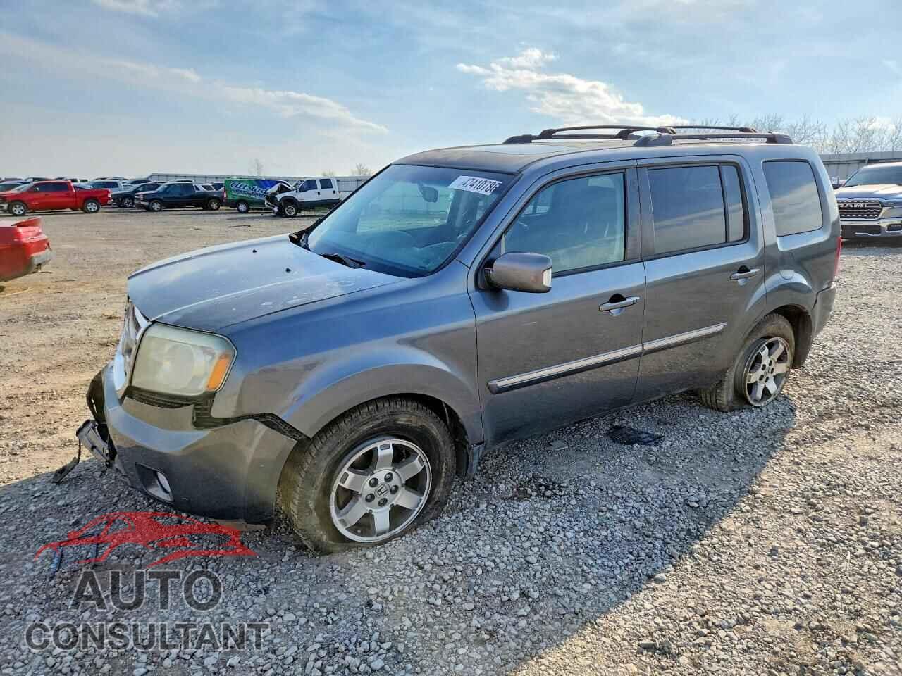 HONDA PILOT 2011 - 5FNYF3H94BB036817