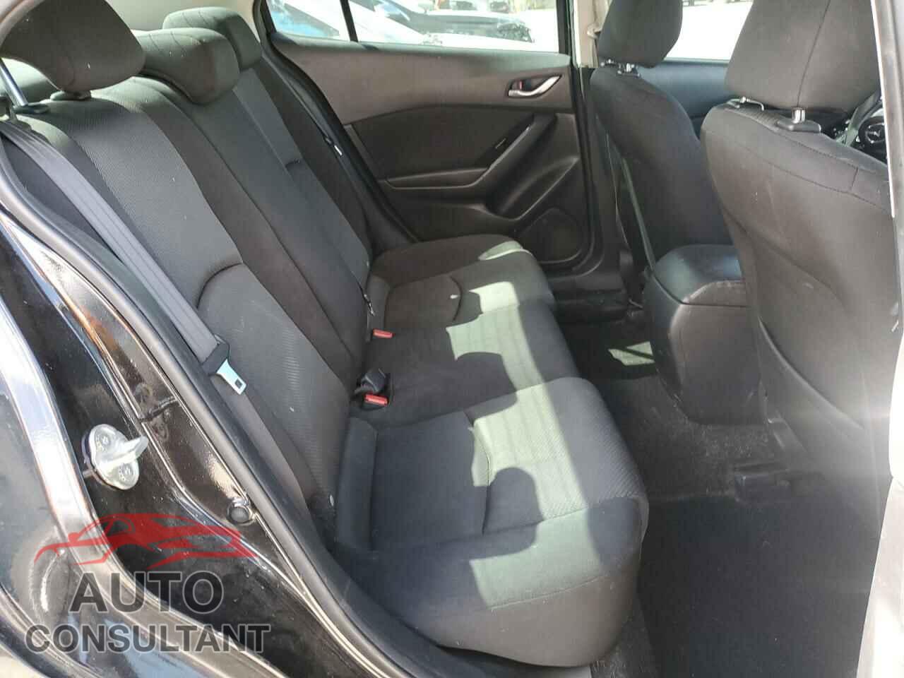 MAZDA 3 2017 - 3MZBN1U71HM123786