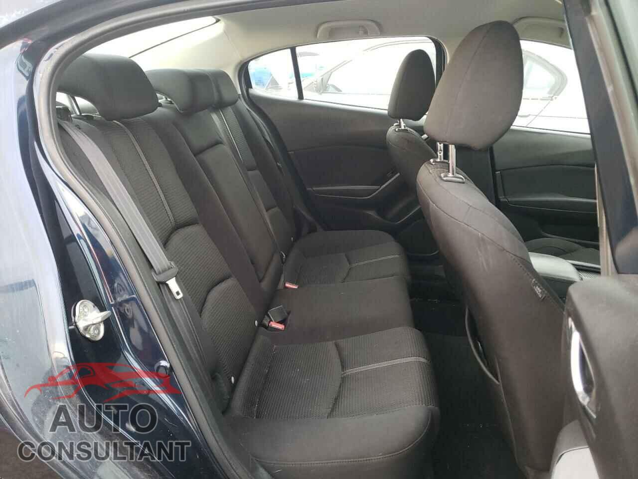 MAZDA 3 2017 - 3MZBN1U73HM149807