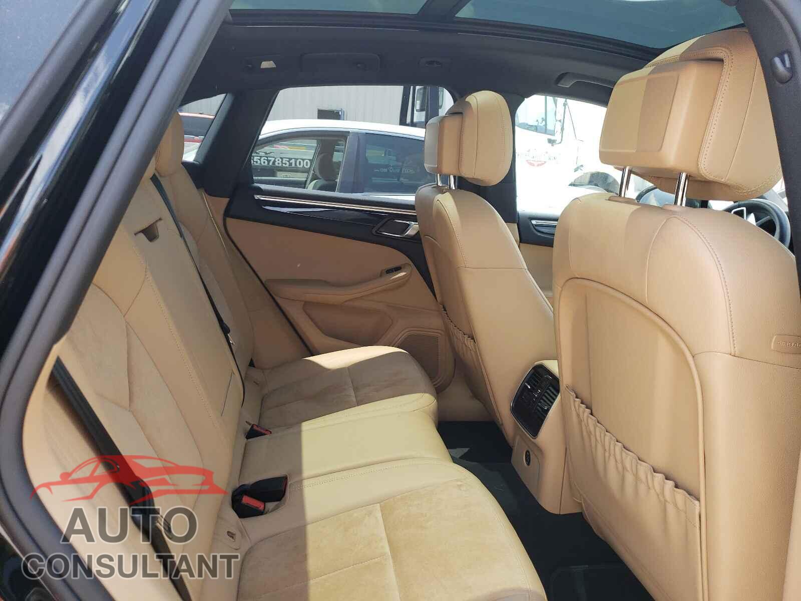 PORSCHE MACAN 2018 - WP1AA2A5XJLB05103