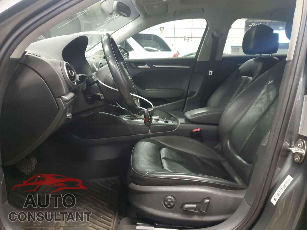 AUDI A3 2015 - WAUBFGFF6F1112703